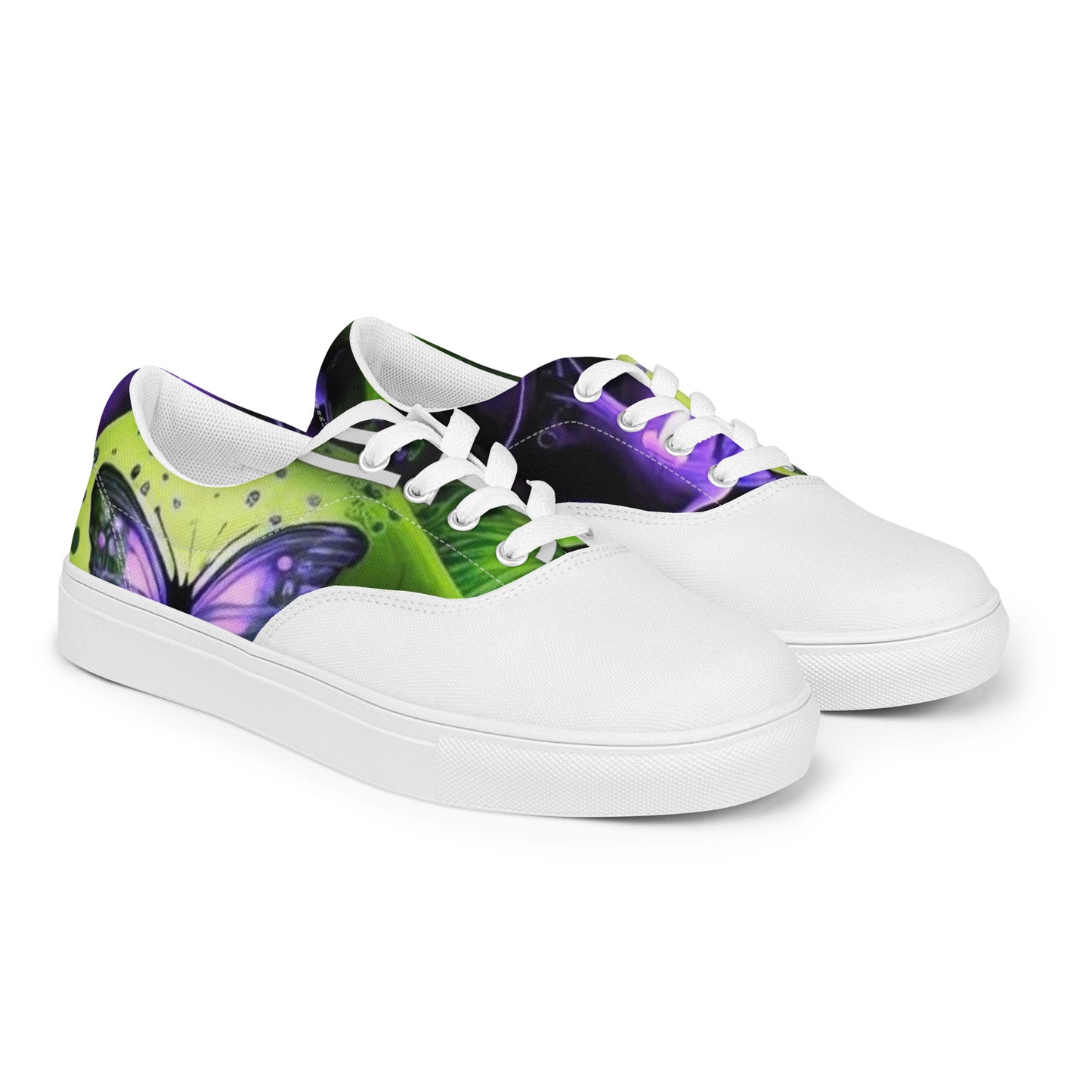 Women’s lace-up canvas shoes