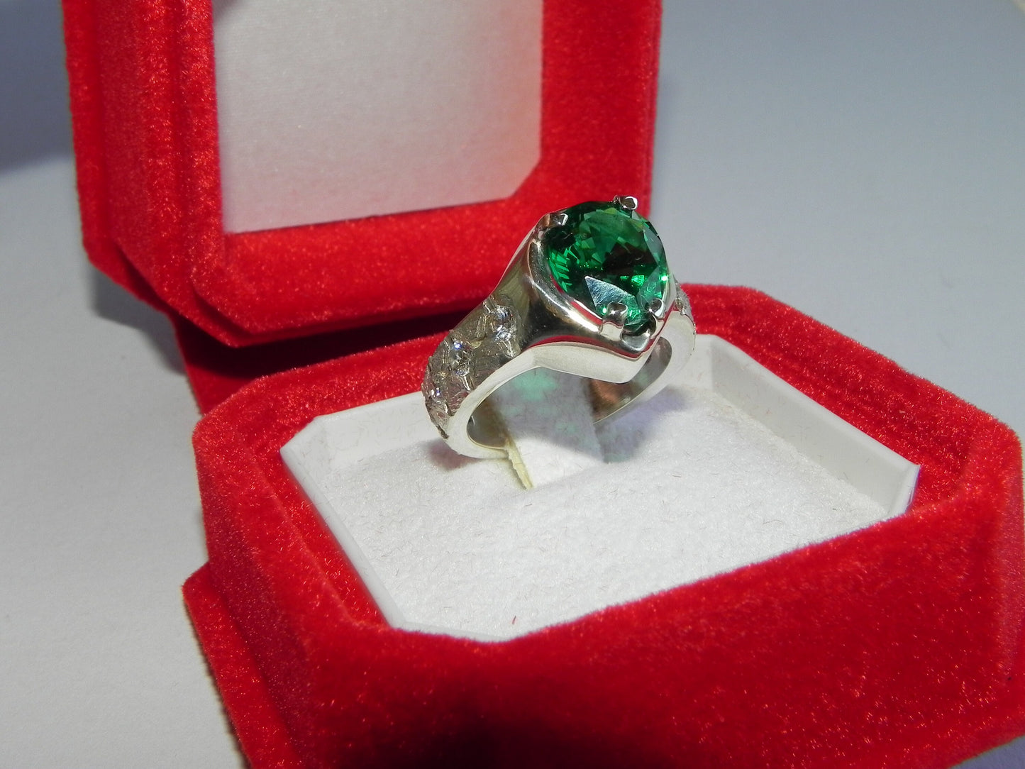 18kt white gold ring emerald lab natural diamonds 1.00ct gift made in italy fashion woman beautiful bride handmade