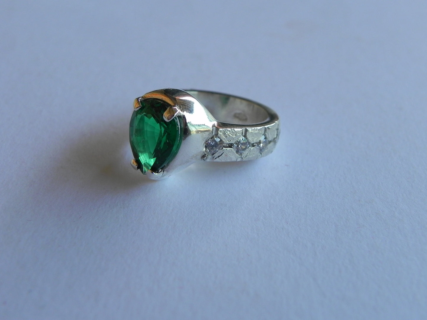 18kt white gold ring emerald lab natural diamonds 1.00ct gift made in italy fashion woman beautiful bride handmade