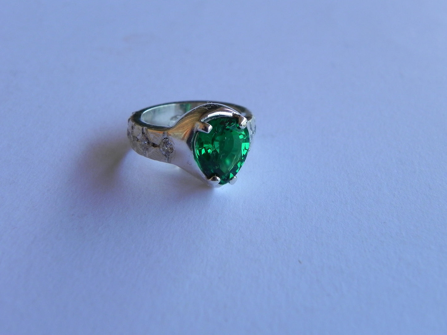 18kt white gold ring emerald lab natural diamonds 1.00ct gift made in italy fashion woman beautiful bride handmade