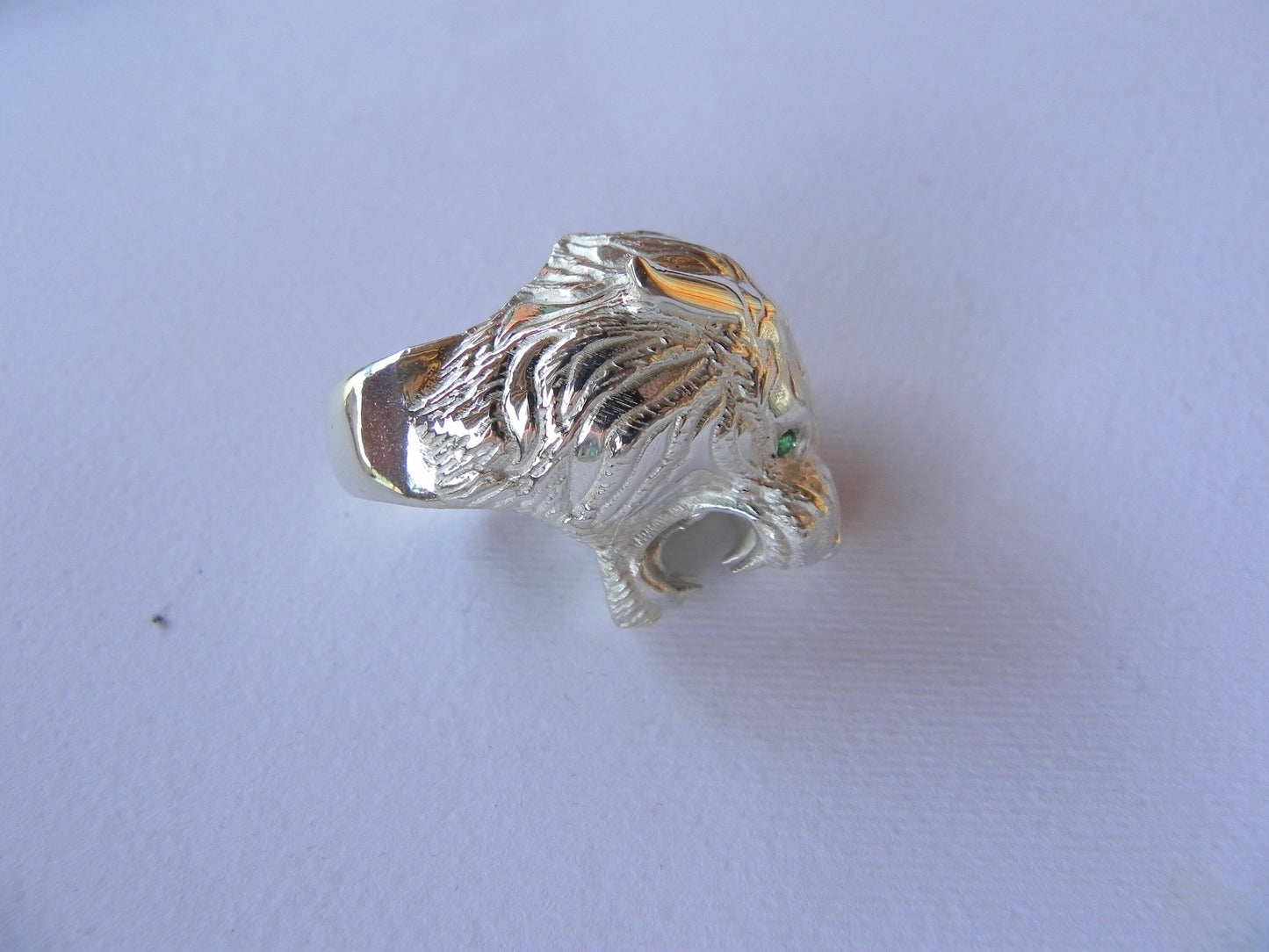 tiger ring sculpture 925 silver emeralds made in italy man unisex gift fashion animalier precious birthday anniversary