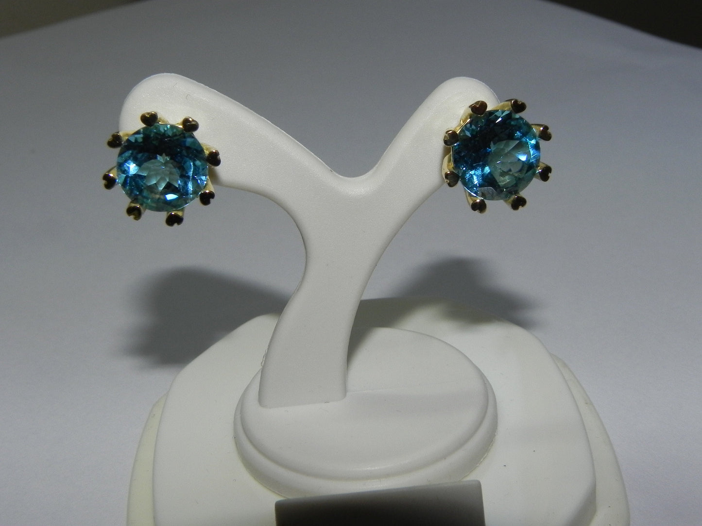 18kt yellow gold earrings swiss blue topaz 9 mm made in italy design woman fashion gift engagement bride anniversary girl precious