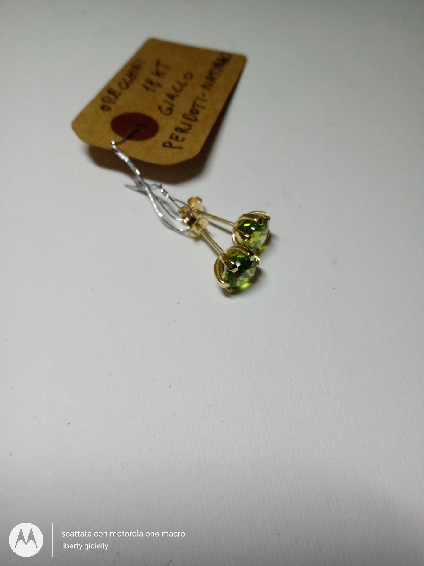 18kt yellow gold earrings natural peridots top color gift woman fashion fashion made in italy precious birthday engagement