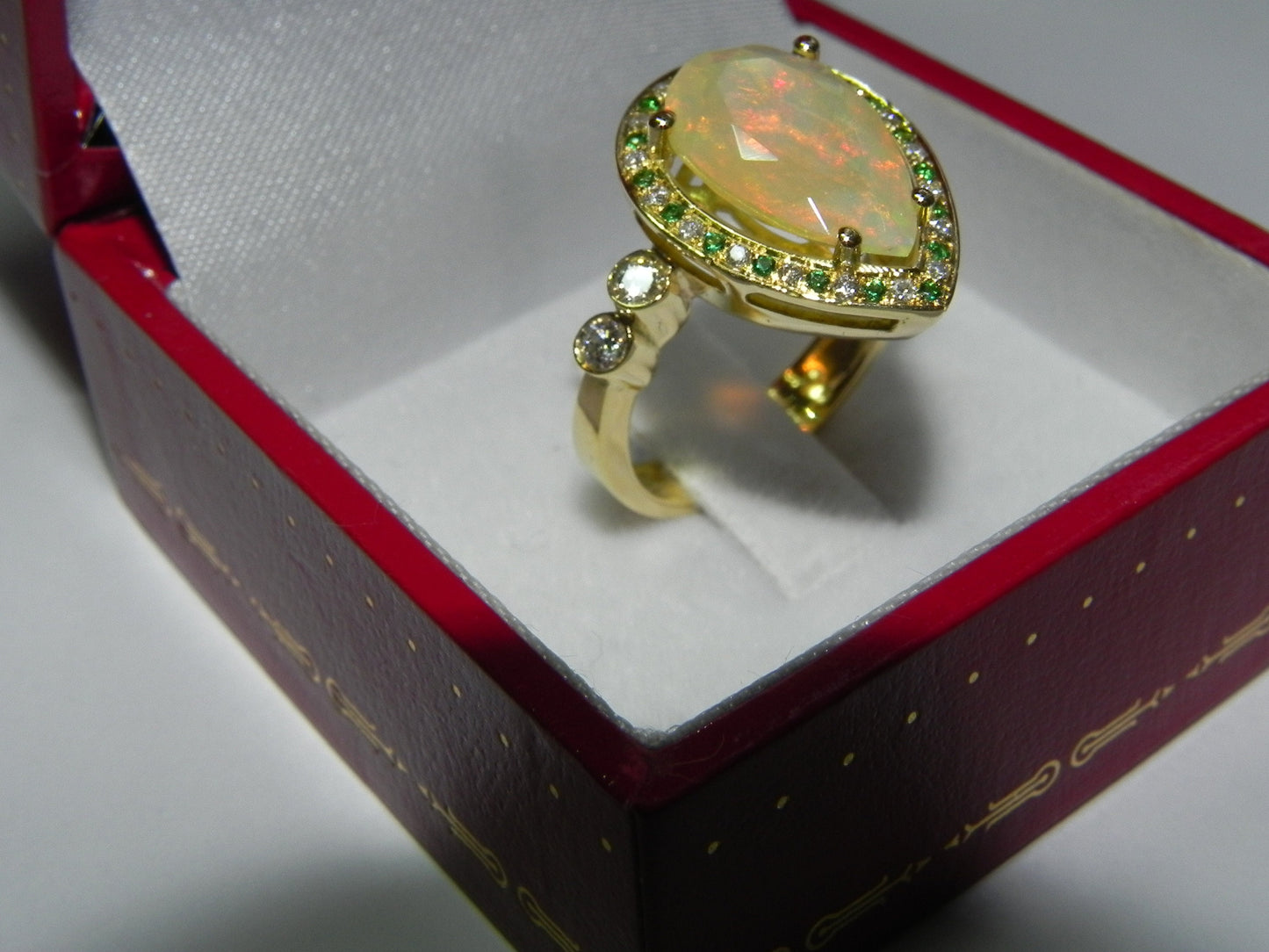 18kt yellow gold ring opal diamonds emeralds gift bride woman engagement made in italy anniversary girl precious birthday