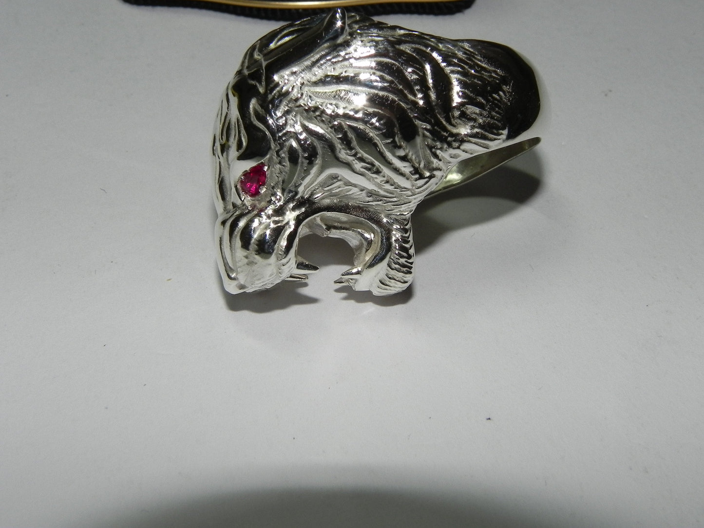 tiger ring 18kt yellow gold silver rubies emeralds gift for men unisex animal design birthday anniversary symbol strength