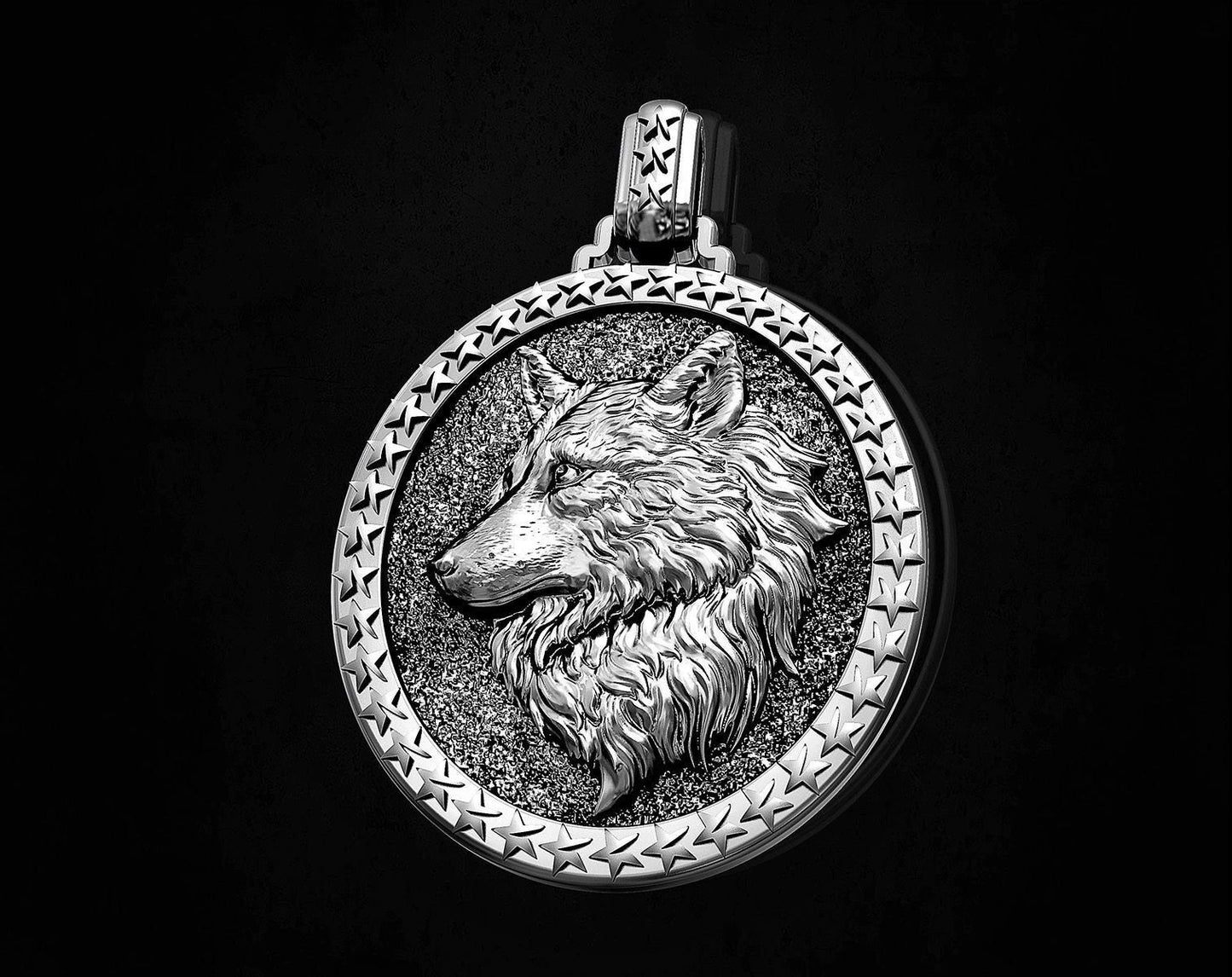 animal wolf pendant 925 silver 18kt gold animal sculpture woman unisex man gift party girls bride engagement mother's day