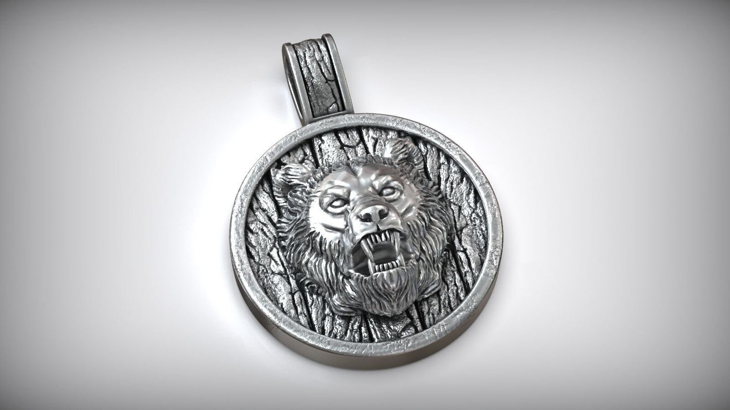 wolf bear pendant silver 18kt gold design animalier sculpture made in italy man unisex woman gift style precious hunting symbol